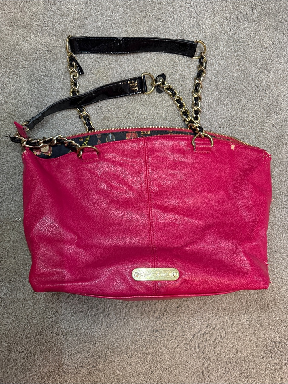Betsey Johnson Y2K  Pink Shoulder Bag with Black Bow Accents - Picture 6 of 7